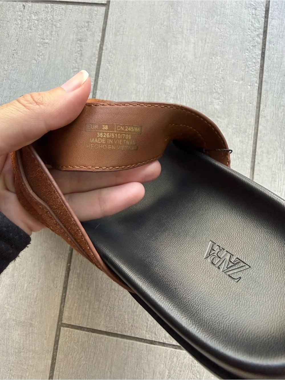 Zara Sandals Women US 7.5 Brown Leather Buckle Slide Flat Minimalist Strappy NWT - Picture 8 of 11